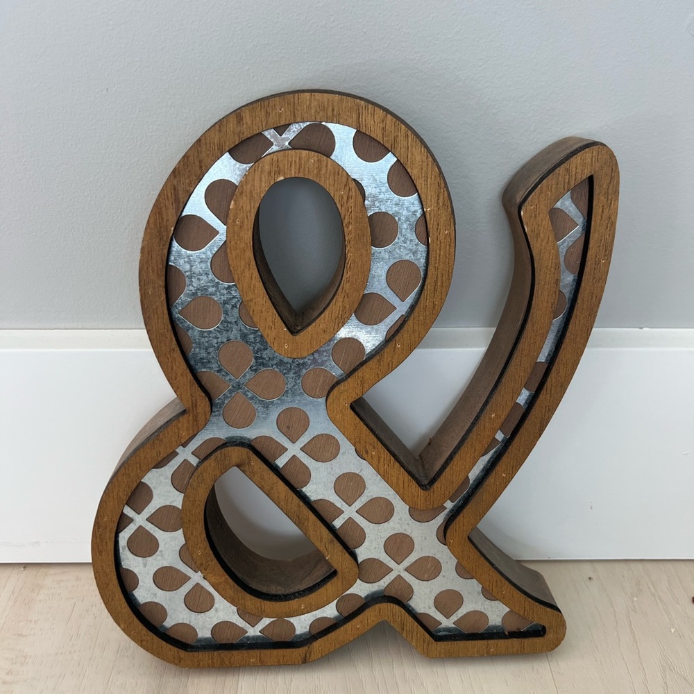 Wood and Metal Ampersand Decor
